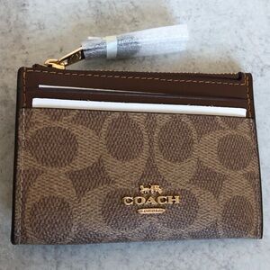 Coach Signature Mini Skinny Key ID Card Case Sand Taupe Gold Coach Logo